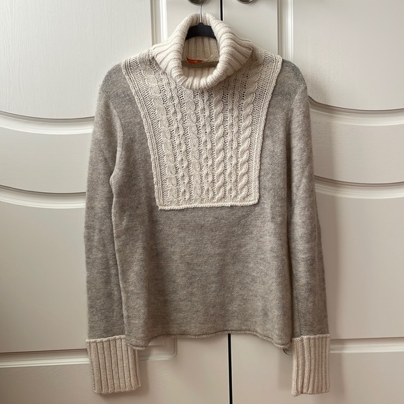 Tory Burch Sweaters - Tory Burch turtleneck sweater, Size L